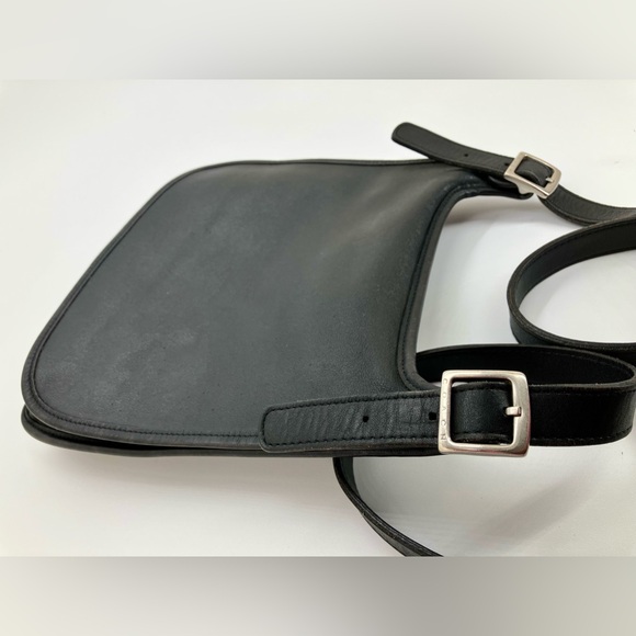 Vintage COACH Black #9135 Small Hippie Flap with Nickel Hardware - Picture 5 of 13